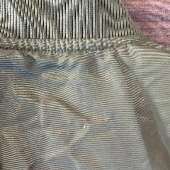 Levi's Bomber Jacket Boys Small Green Nylon Logo Embroidered Patch Zipsw/pockets - Picture 14 of 15